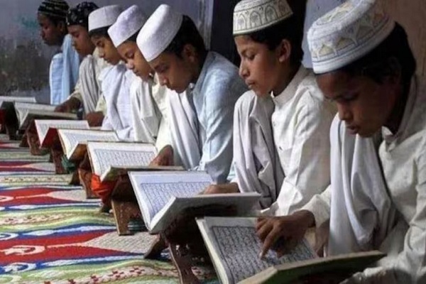 उच्च न्यायालय ने मदरसा शिक्षा अधिनियम 2004 को ‘असंवैधानिक’ घोषित किया